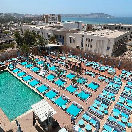 Mandarin Palace Hotel & Spa Tanger Exterior foto The pool at the W Hotel