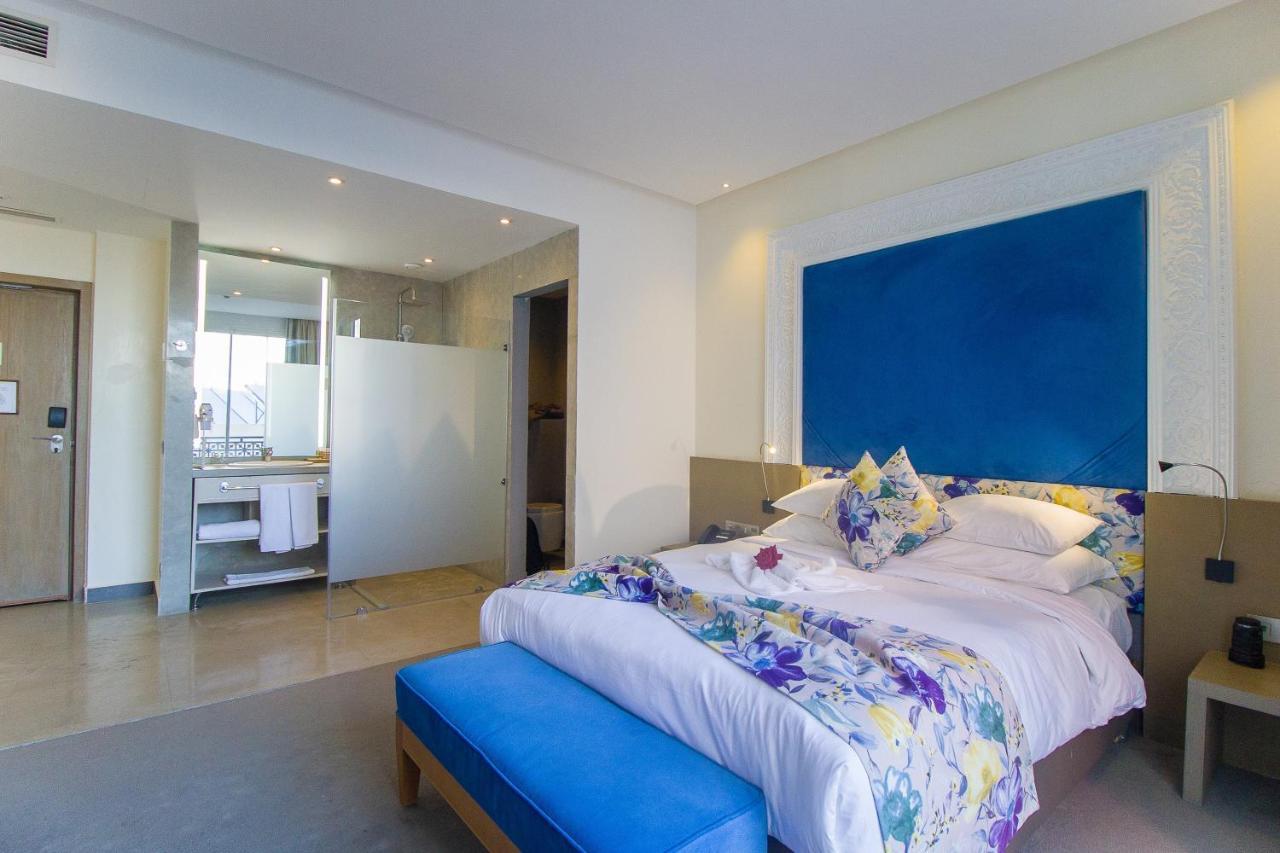 Mandarin Palace Hotel & Spa Tanger Exterior foto A bedroom at the hotel