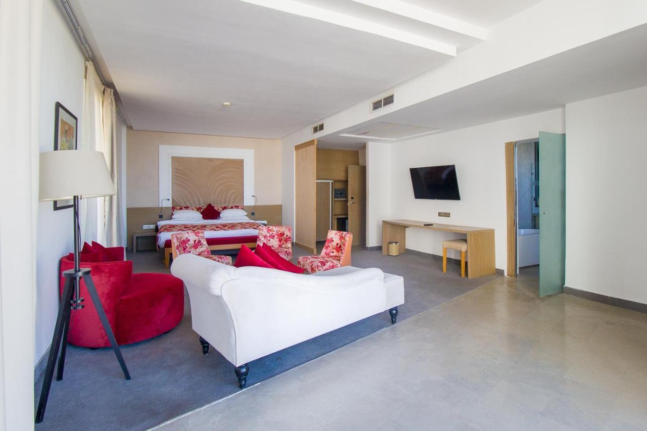 Mandarin Palace Hotel & Spa Tanger Exterior foto Suite