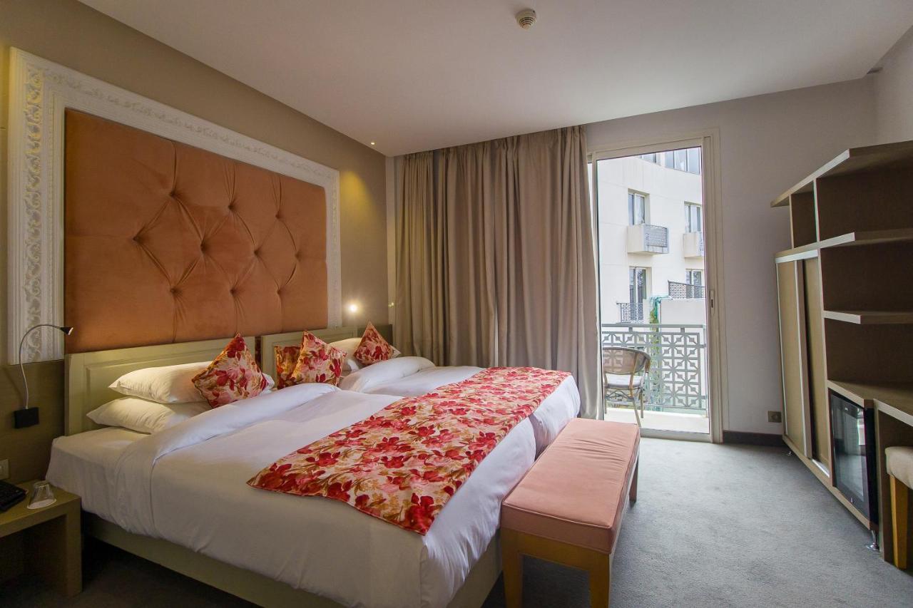 Mandarin Palace Hotel & Spa Tanger Exterior foto A room at the hotel